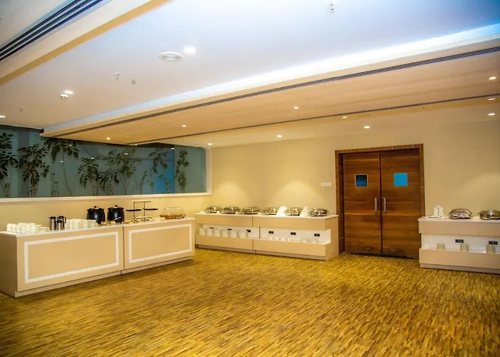 Citadel Hotel By Vinnca